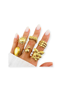 Butterflies Ring 18K Gold Plated Stainless Steel – Adjustable, Waterproof & Hypoallergenic Jewelry - D-S Fashion Sophisticated Boutique