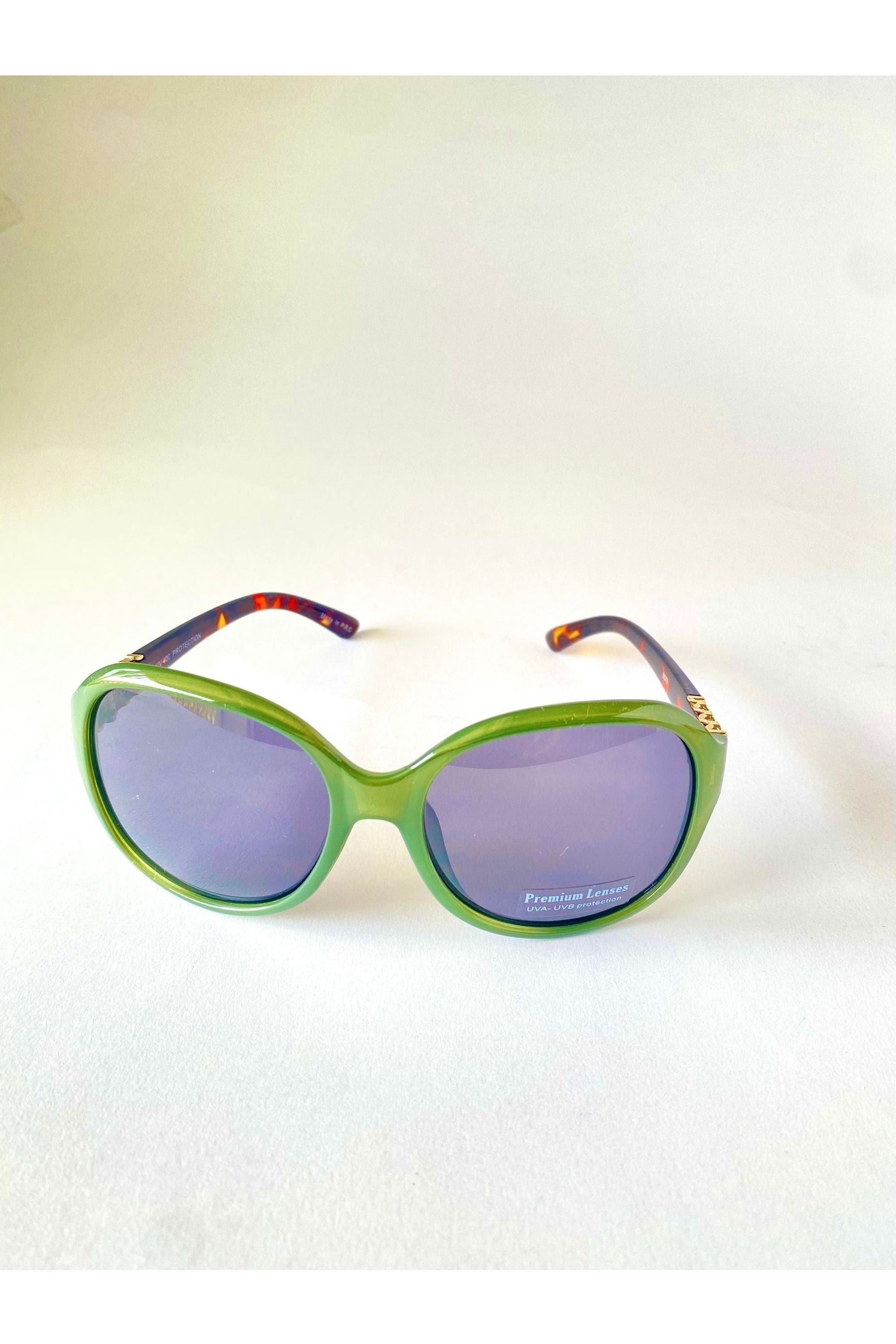 Decorated Round  Sunglasses - Fashion Sophisticated Boutique